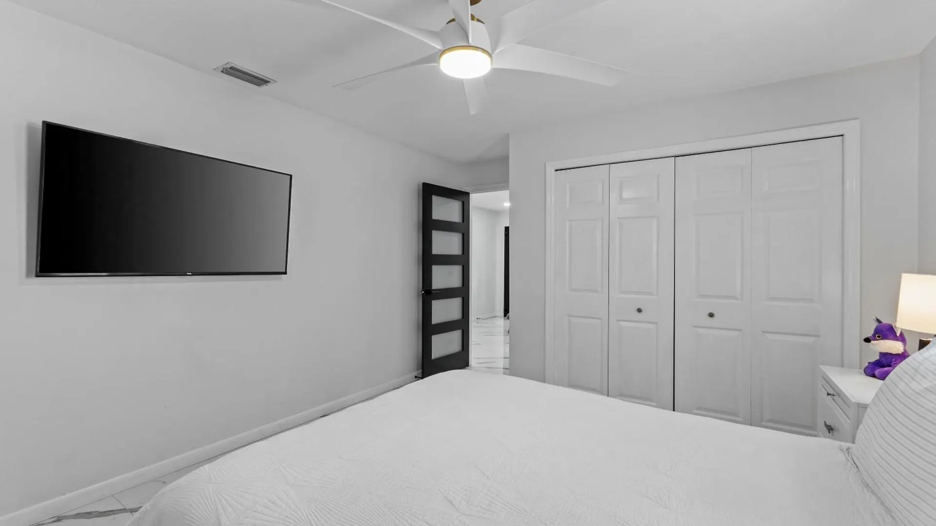 Luxury Apartment 1 Mile Away From Raymond James Stadium Tampa
